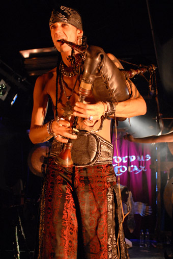 View larger image View larger image