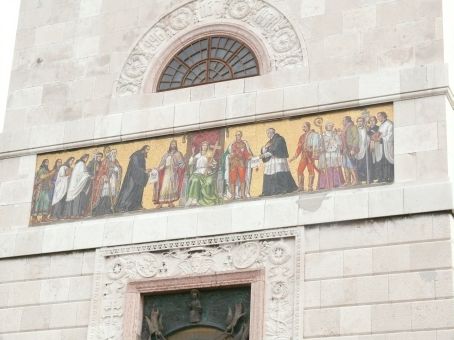 View larger image View larger image