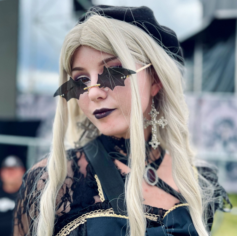 View larger image View larger image