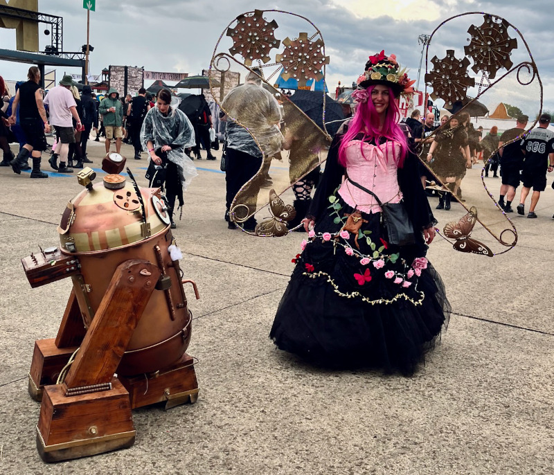 View larger image View larger image