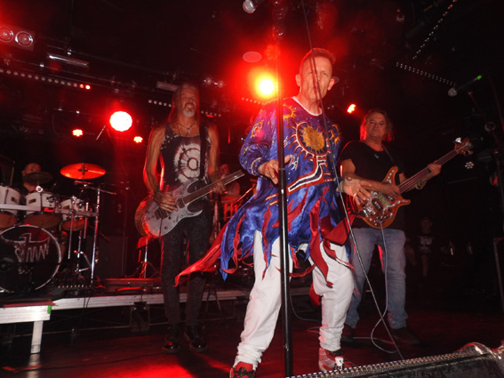 View larger image View larger image