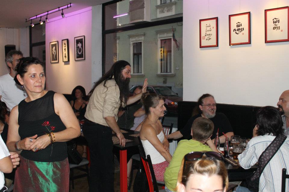 View larger image View larger image