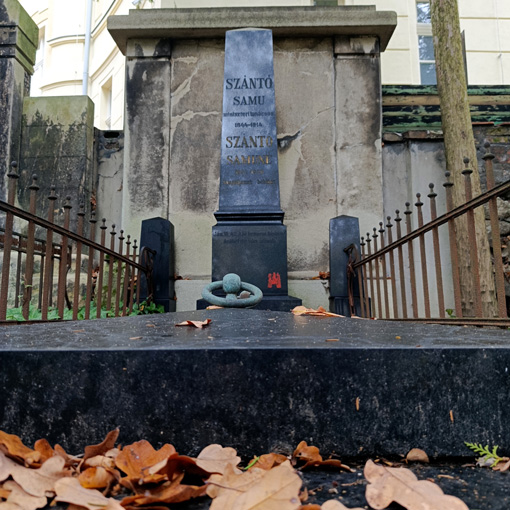 View larger image View larger image