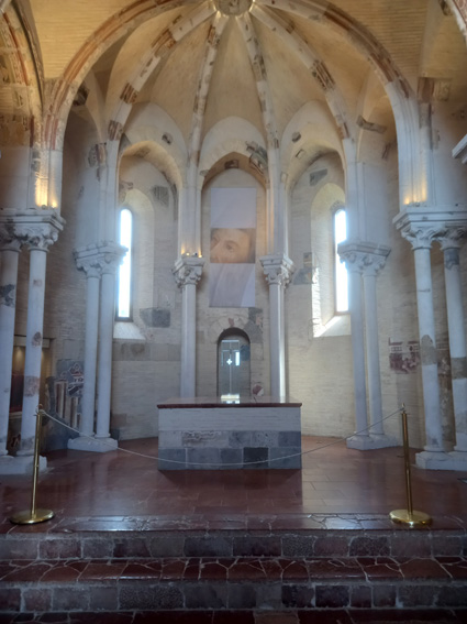 View larger image View larger image