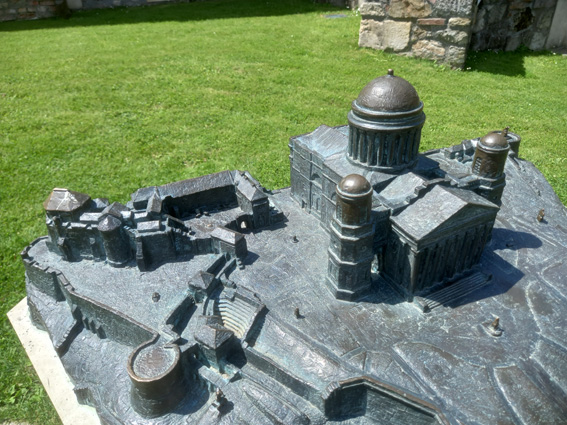 View larger image View larger image