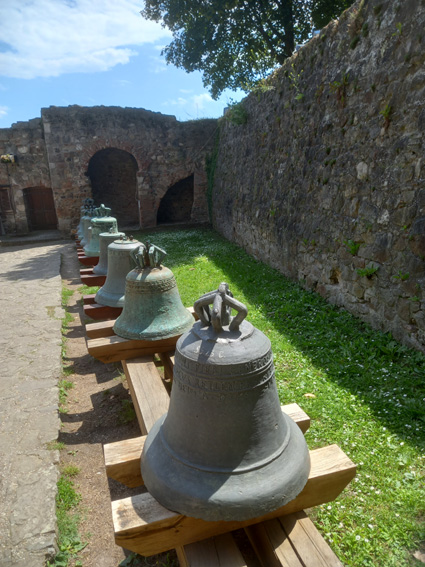 View larger image View larger image