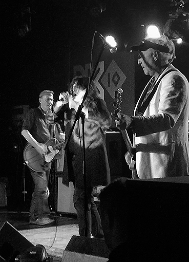 View larger image View larger image