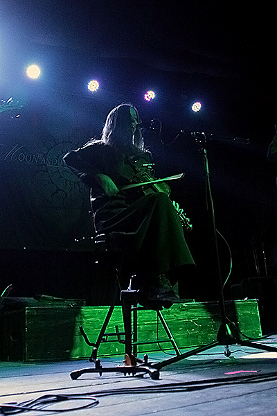 View larger image View larger image