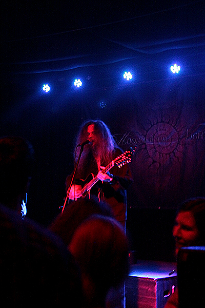 View larger image View larger image