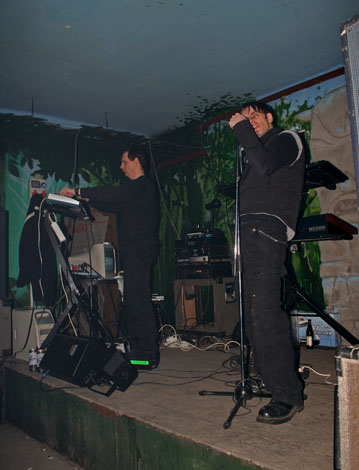 View larger image View larger image