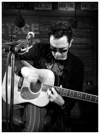 View larger image View larger image